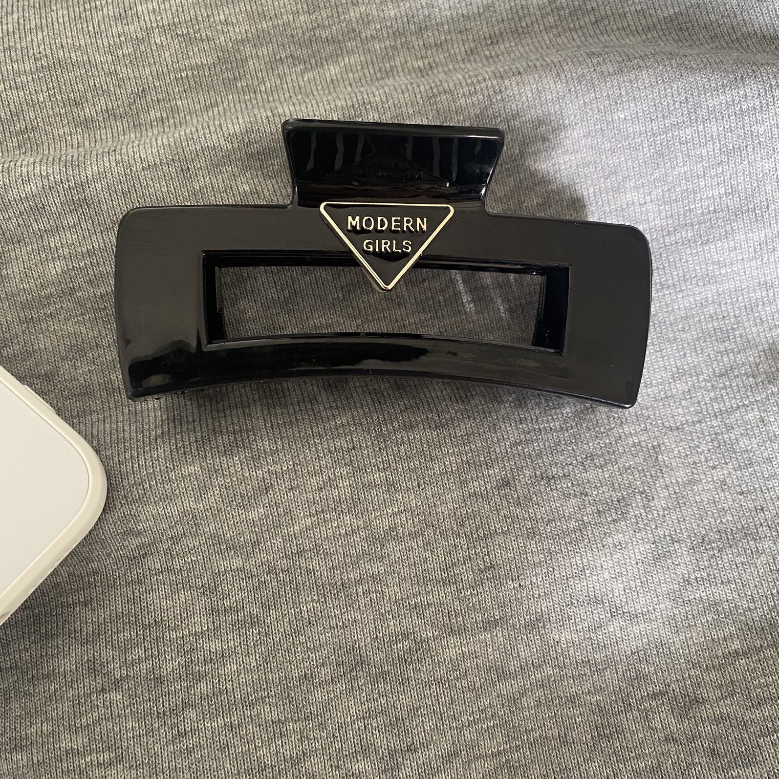 Pinza para el cabello en la parte posterior de la cabeza negra Clip de tiburón grande para mujer 2025 nuevo clip de agarre de sensación de alta calidad para el cabello, accesorio para el cabello, clip para la cabeza