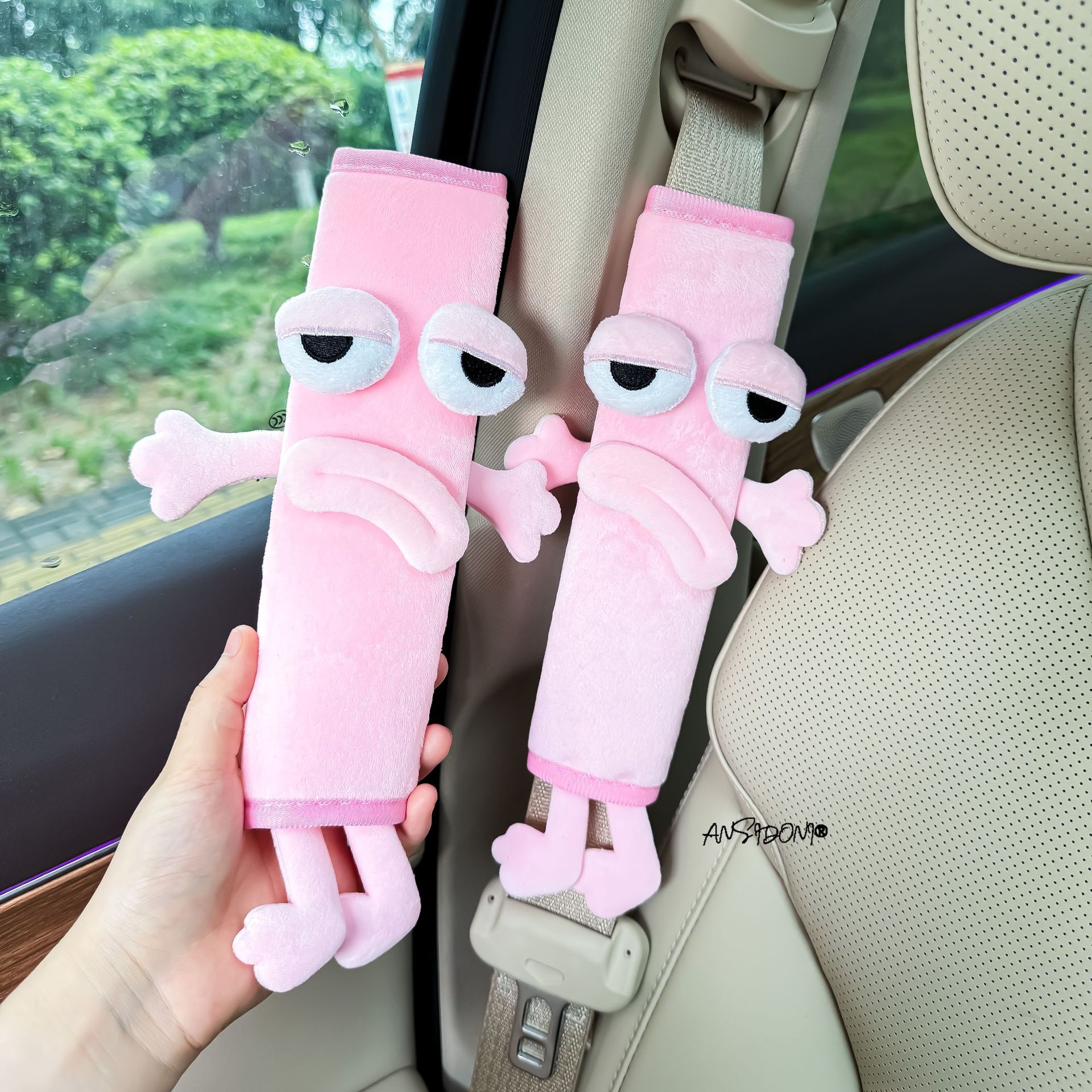 Meo Xiaochairen Car Seat Belt Shoulder Protector Car Seat Belt Decoration Gift for New Car Suitable for All Seasons for Women