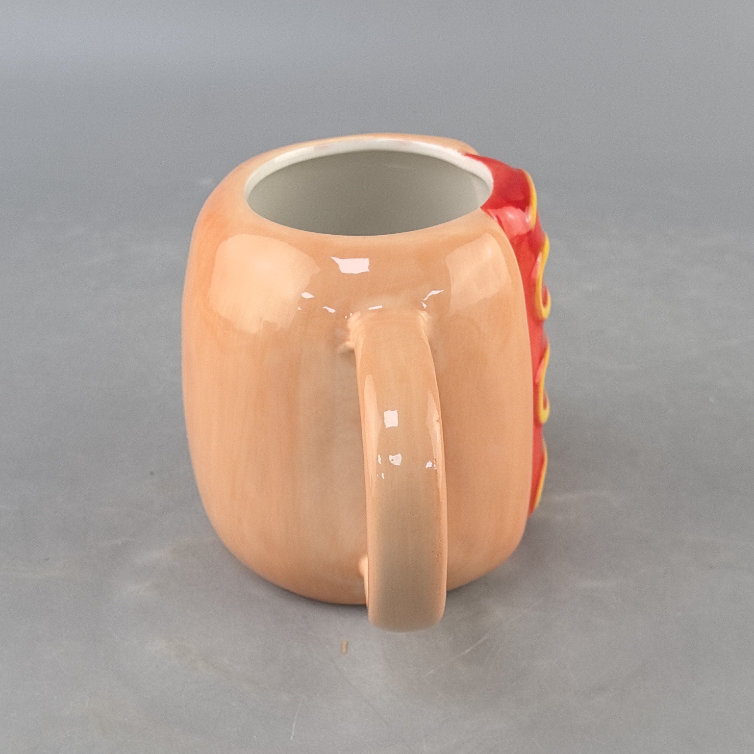 Hot sale creativo encantador cerámico perro caliente taza extraña taza de café ins viento alto valor práctico regalo de cumpleaños