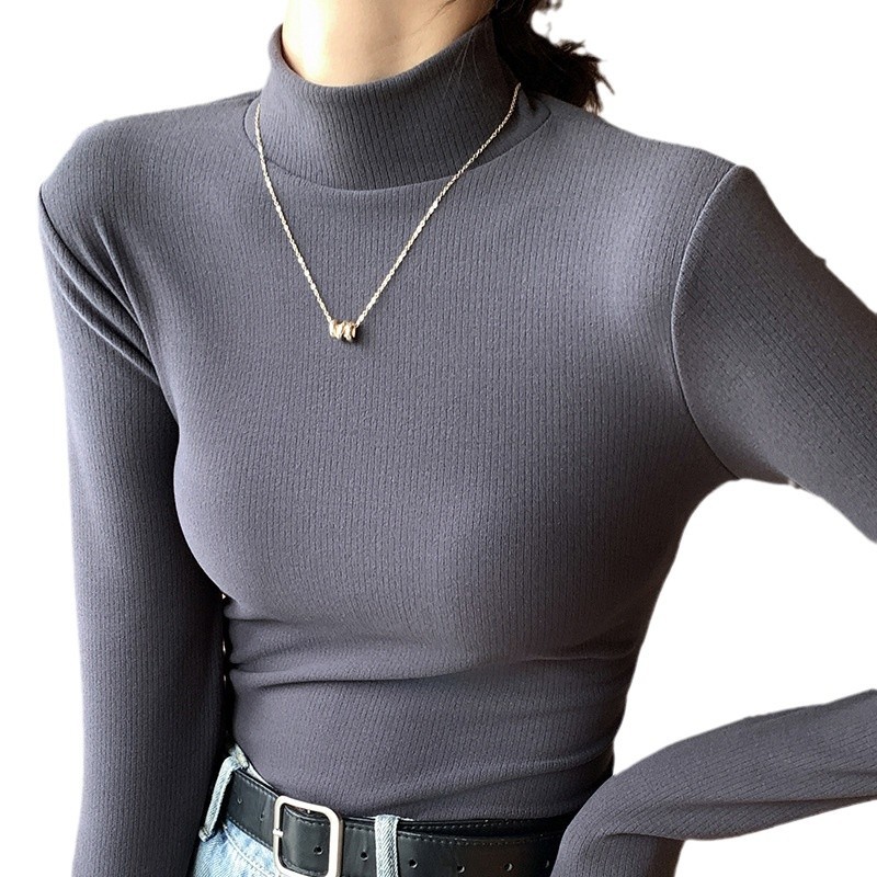 Camiseta de cuello de media altura de manga larga para mujeres 2024 nuevo estilo interior de otoño y invierno, delgado y delgado, blusa de aire exterior