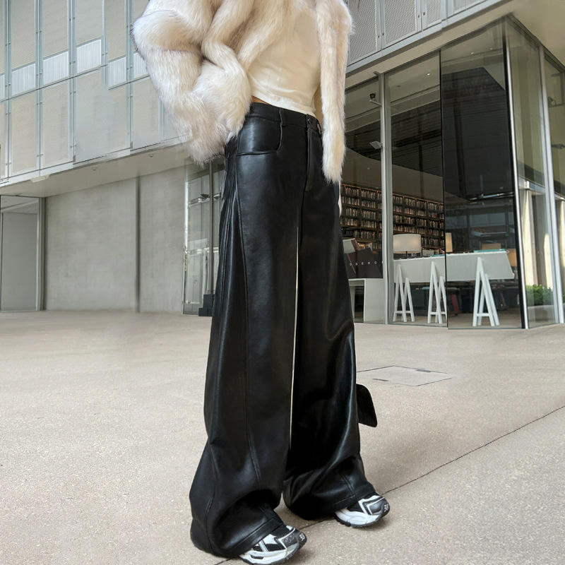 Black High-Waisted Wide-Leg Pu Leather Pants for Women, Spring and Autumn New Matte Drape Straight-Leg Pants, Slimming and High-End Casual Pants Black High-Waisted Wide-Leg Pu Leather Pants for Women, Spring and Autumn New Matte Drape Straight-Leg Pants, Slimming and High-End Casual Pants