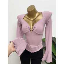 辣妹纯欲风性感方领露锁骨金属环镂空长袖T恤女喇叭袖修身打底衫