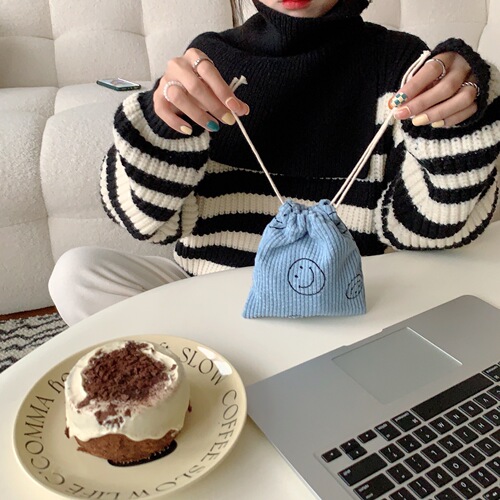 211191 Retro corduroy smiley face storage bag drawstring drawstring cosmetic bag bag miscellaneous organizer bag small style