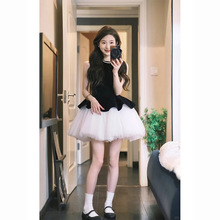 ʽСLzqƴӰȹСӾWo䱳BȹȹŮ