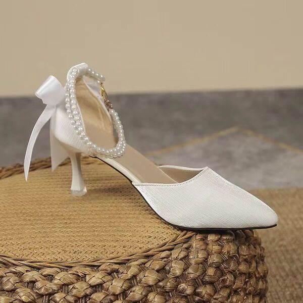 Fashionable sandals
