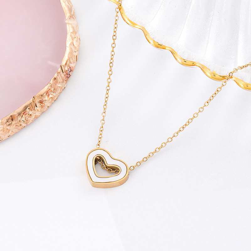 17g Weight Pendant Necklace Classification Fashion Heart Shape Titanium Steel Plating Pendant Necklace 1 Piece