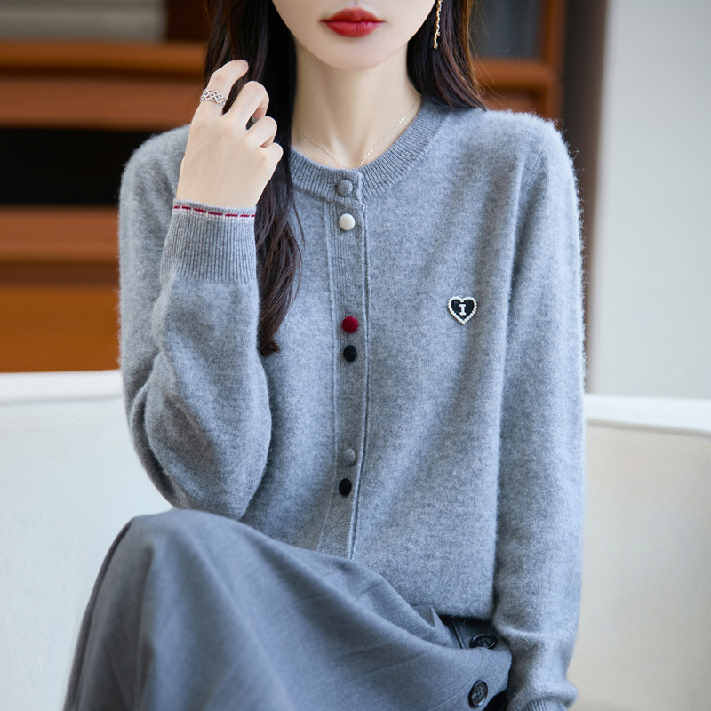 减龄彩扣纯羊毛针织开衫女春秋新款宽松休闲圆领毛衣时尚上衣外套|undefined
