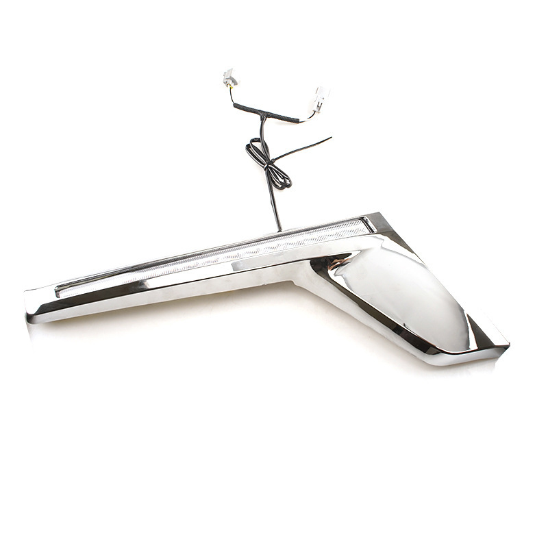 16-20 LAND Cool Road Zeiluminación de dirección de agua LED luz diurna patrulla LC200 accesorios especiales de decoración