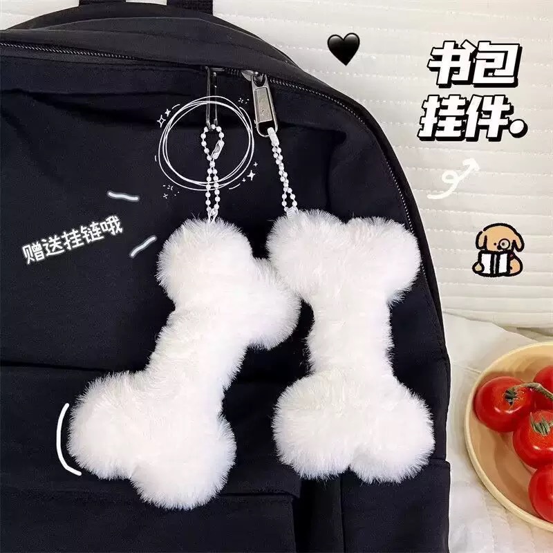 Colección de colgantes de peluche, estrellas de arce, luna de peluche, muñecas de murciélagos fantasmas, bolsas de conejos, nuevos cuervos, conejos
