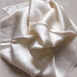 特处理桑蚕丝 同色弹力素绉缎真丝面料 刀口布拼接用 DIY手工布