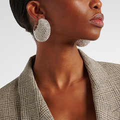 Retro full diamond geometric earrings with a high-end, exaggerated water-cut earring pendant for flash street photography accessories for women.