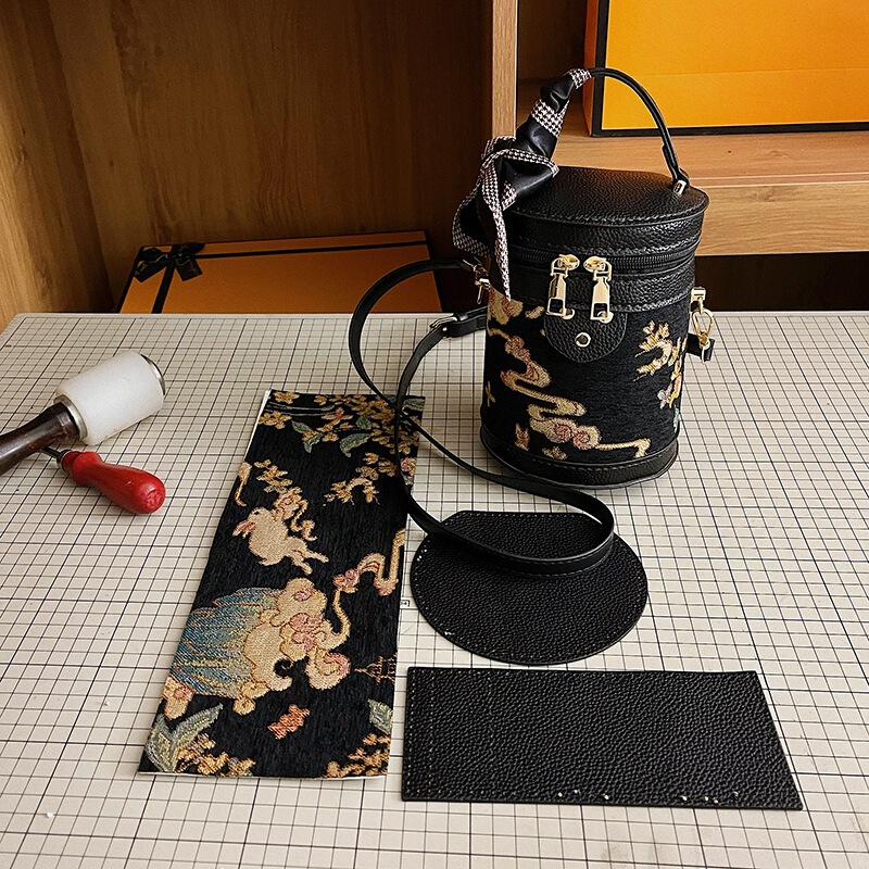 New Style DIY Bucket Bag Material Kit, Single Shoulder Crossbody Bag, New Chinese Style Silk Scarf Handbag, Trendy Handmade Bag New Style DIY Bucket Bag Material Kit, Single Shoulder Crossbody Bag, New Chinese Style Silk Scarf Handbag, Trendy Handmade Bag