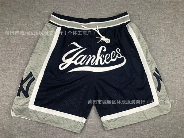 Pocket Yankee Dark Blue Shorts
