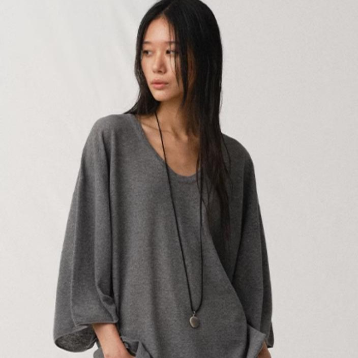 Row Style Dong Jie Same Model Deep U-Neck Loose Knit Tee Long-Sleeve Loose Shoulder Drop Slimming Versatile Top Women's Clothing