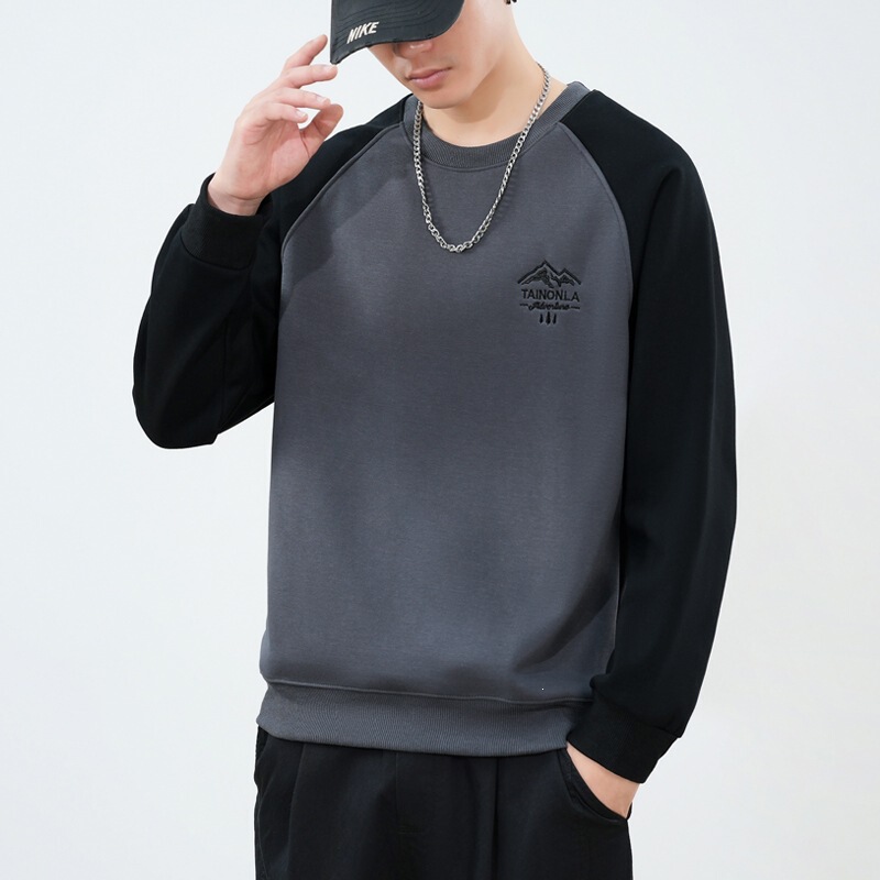 Raglan color-block embroidered crew neck sweatshirt, trendy, fashionable, versatile for commuting Raglan color-block embroidered crew neck sweatshirt, trendy, fashionable, versatile for commuting