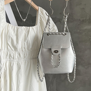 Korean Niche Design Chanel Style Chain Backpack 2023 New College Commuter Simple Shoulder Bag