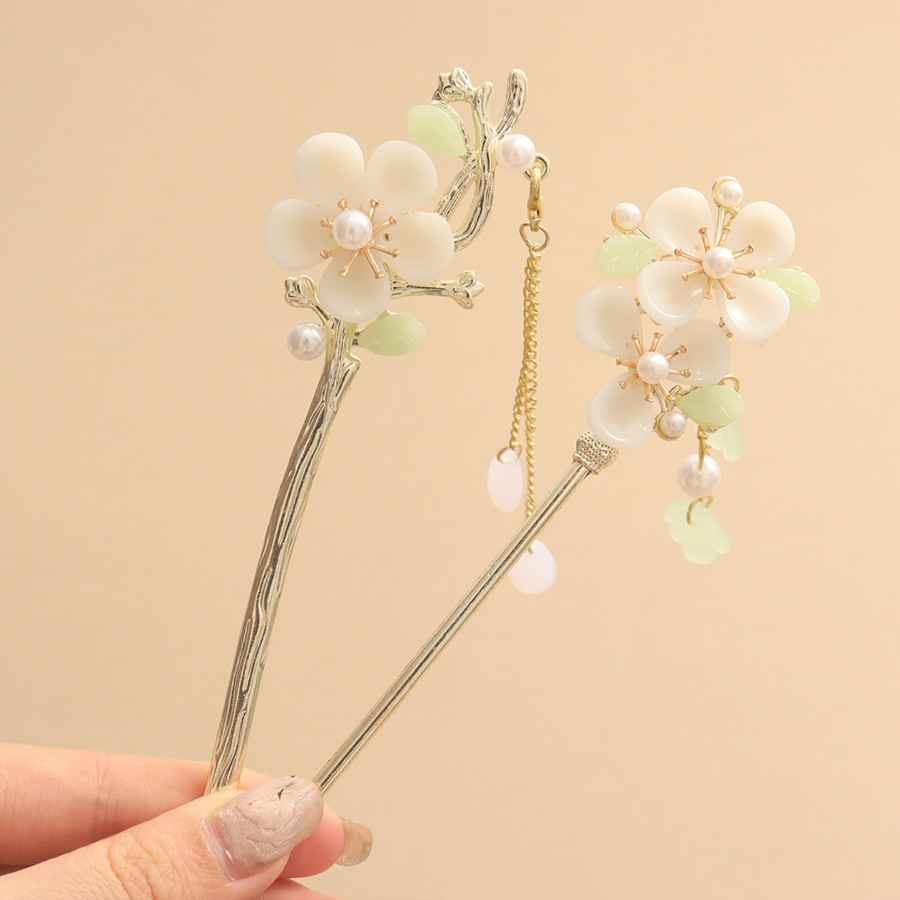 30g Weight Hair Sticks Hair Accessories Type 1 Piece Quantity Tea Party, Street Occasion Imitation Pearl, Alloy Material Flower Pattern All Seasons Season Women's Gender Elegant, Classical Style Elegant Classical Women's Flower Imitation Pearl Alloy Hair Sticks 9