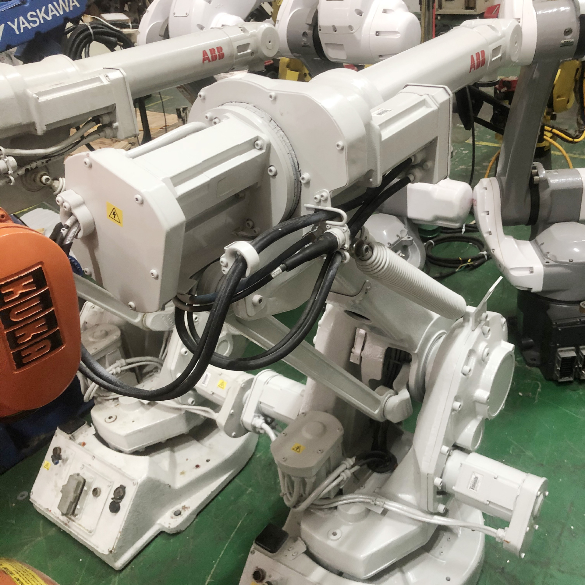 Second-hand ABB industrial robot IRB1410-5/1.45 automatic welding handling loading and unloading mechanical arm