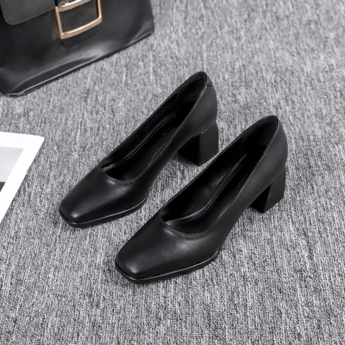 Women's Black Medium Heel Square Toe Comfortable Thick Sole Soft Leather Flat Shoes Office Professional High Heel Women's Shoes