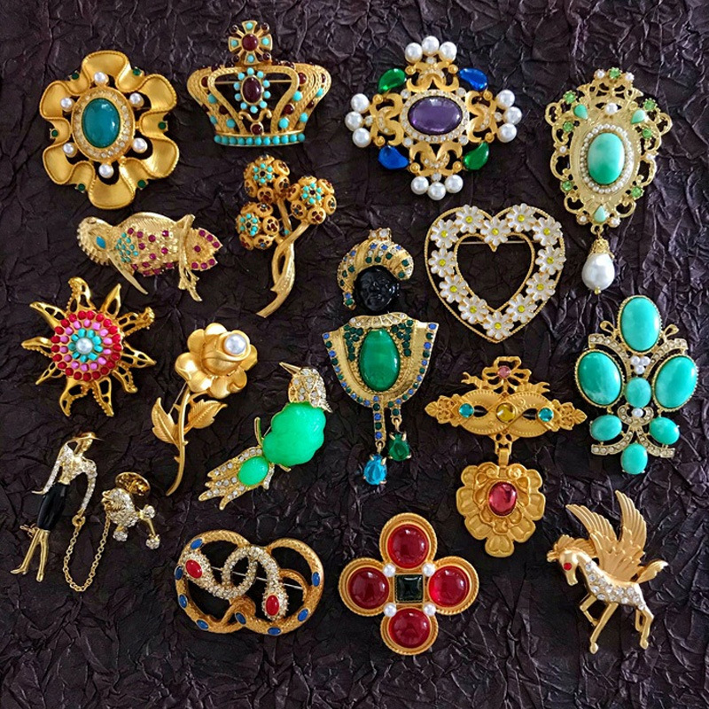Retro Medieval Style Design Gemstone Brooch Men's and Women's Party Dress Accessories Brooch Gift Ready Stock Wholesale