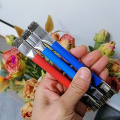 豚のたてがみの細いワイヤーの両頭に硬い携帯を持って静電気防止の携帯電話の修理のマザーボードのIcのパッドの清潔なブラシを持ちます。