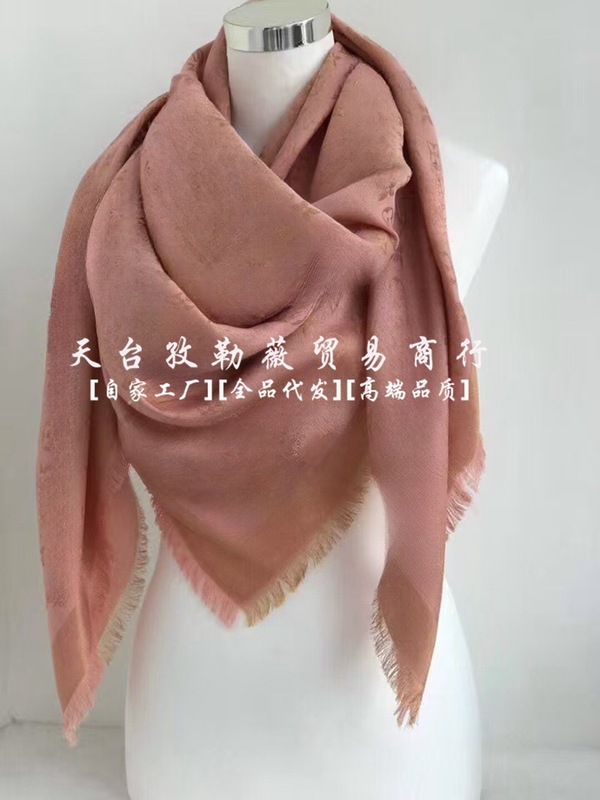 羊毛真丝金银丝围巾大方巾中薄款四季佩戴款秋冬保暖款女旅游披肩|undefined