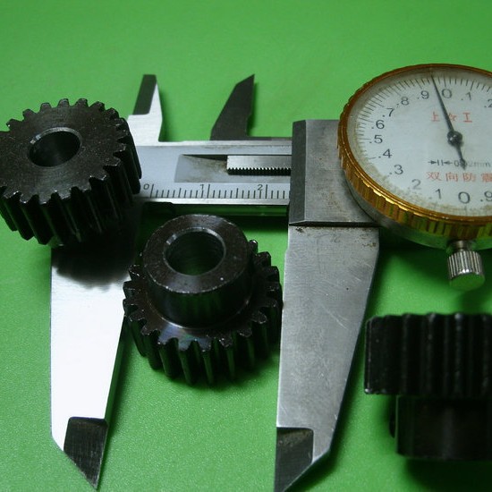1模22齿台阶直齿轮1M45#钢精密滚齿加工同心度好耐磨