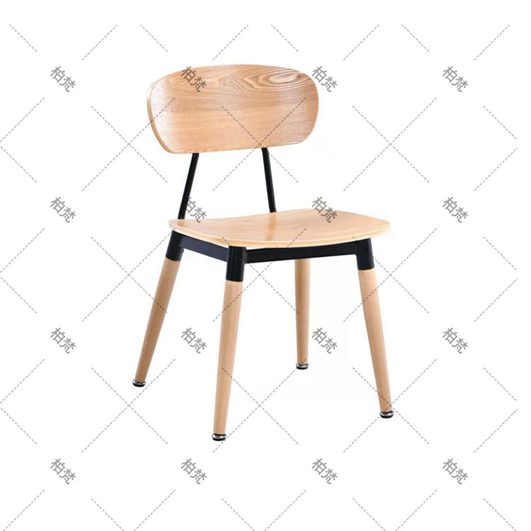 Mesa y silla de mesa