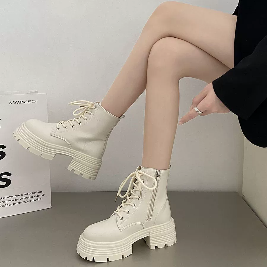 英伦风爆款白色厚底马丁靴女2025新款秋季机车小个子系带显瘦短靴
