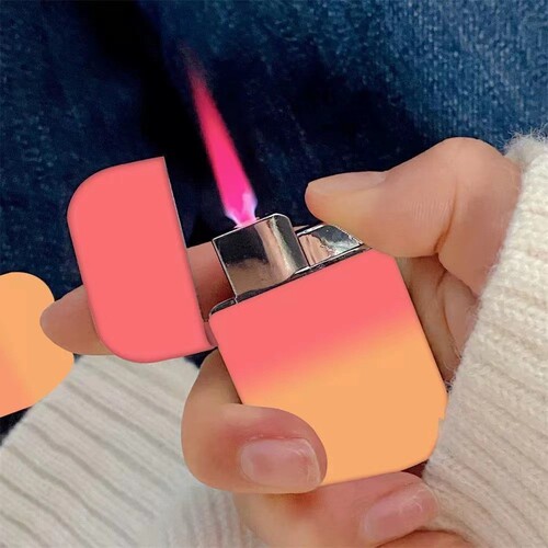 Internet celebrity gradient pink flame gas lighter metal windproof lighter ultra-thin creative gift gas machine
