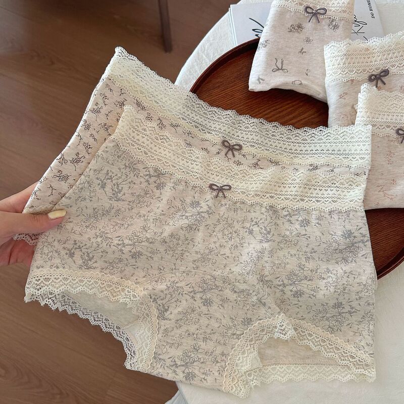 Matcha Girl Fresh Pastoral Style Boxer Briefs with Lace Trim Women's 10A Antibacterial Pure Cotton Crotch Mid-Waist Two-In-One Matcha Girl Fresh Pastoral Style Boxer Briefs with Lace Trim Women's 10A Antibacterial Pure Cotton Crotch Mid-Waist Two-In-One