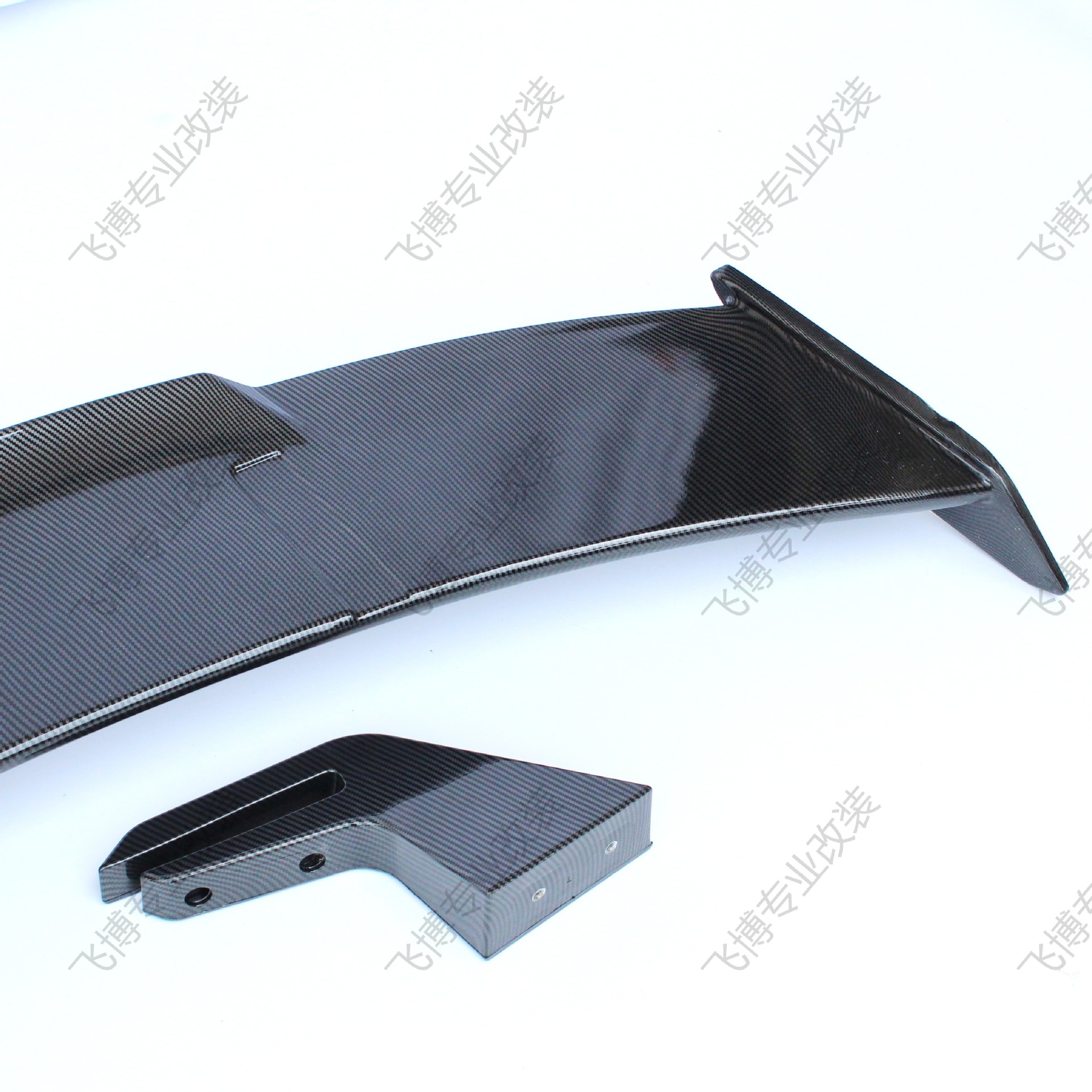Suitable for Bmw, Audi and Mercedes-Benz Carbon Fiber Car Modification Large Rear Wing and Decorative Three-Catch Universal Aircraft Wing