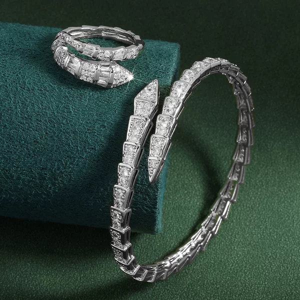 Cross-border New Micro-inlaid Zircon Spirit Snake Bracelet Light Luxury Full Diamond Snake Bone Ring Spring Opening Fashion Women's Ring Jewelry