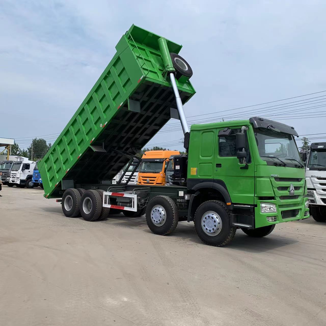 Cross-Border Sales of Howo Dump Trucks, 371 Horsepower, Four-Wheel Front and Eight-Wheel Rear, Used 6×4 Dump Trucks, Howo Trucks