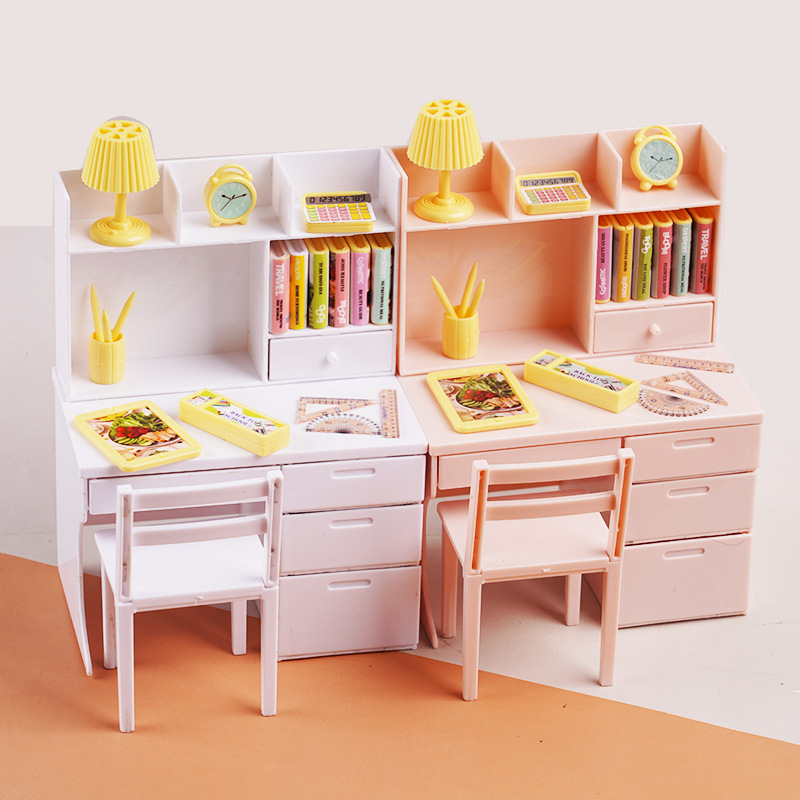 Children's teaching mini dollhouse