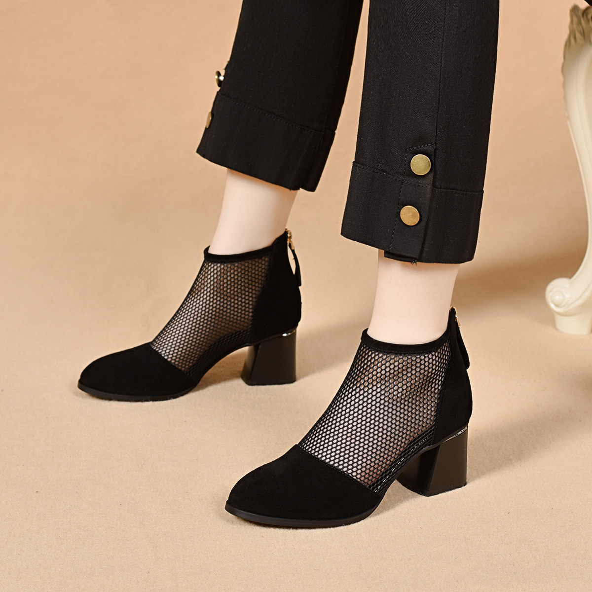 Dép sandal nữ da lộn gót thấp quai chữ V thoáng khí — đen