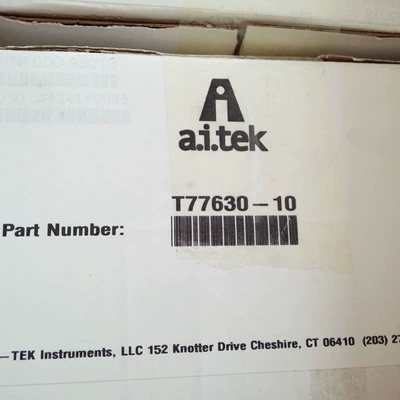 Tachometer T77630-10, tachometer