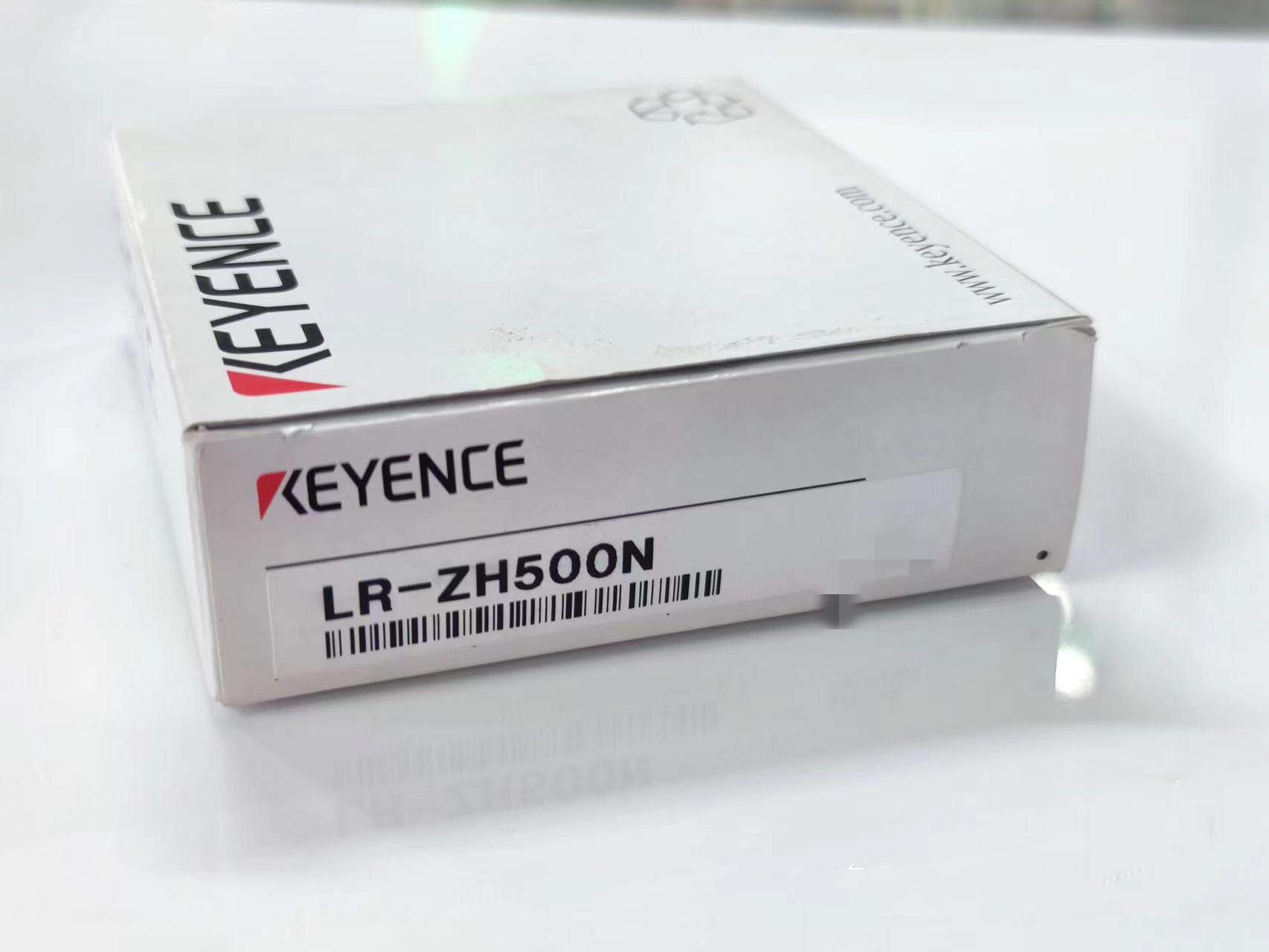 基恩士KEYENCE传感器LR-ZH500CP 全新原包装现货