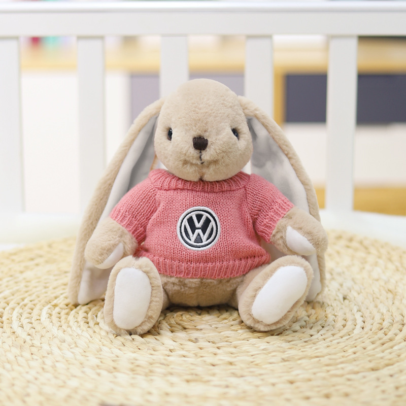 Suéter lindo muñeca de peluche conejo orejas colgantes juguetes Mercedes-Benz Audi Volkswagen Toyota Ford muñeca 4S regalo de actividad de la tienda