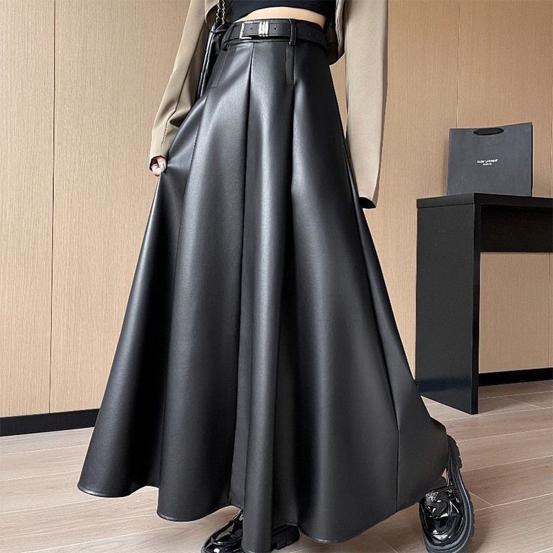 Black leather skirt for women in autumn and winter new pear shape slim big umbrella skirt long skirt skirt skirt