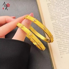 金店同款沙金点钻四叶花拉丝卡扣手镯女款轻奢时尚高级感手环手饰