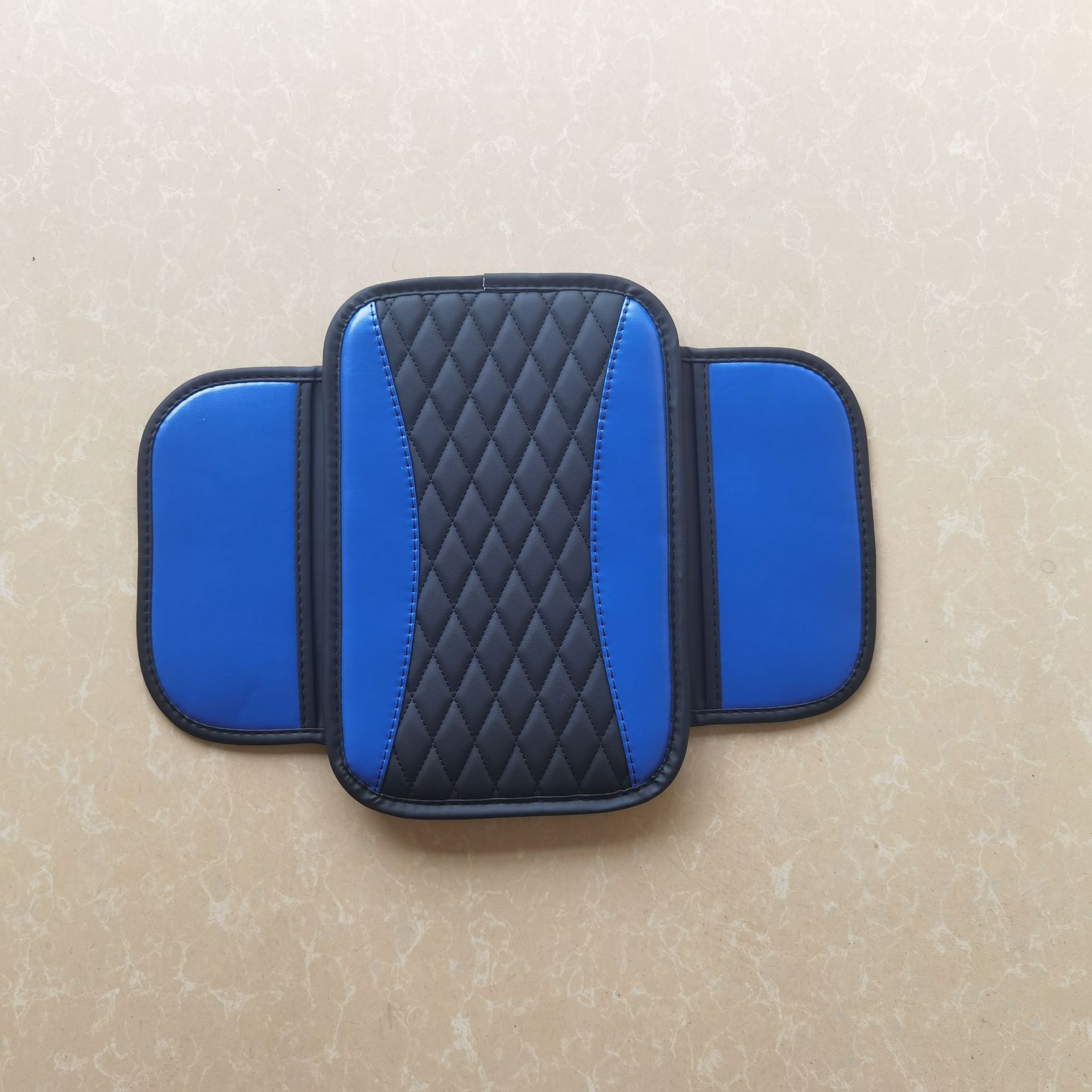 Wholesale car armrest case cushion PU leather embroidered three-dimensional cross-border explosion non-slip central armrest case cushion