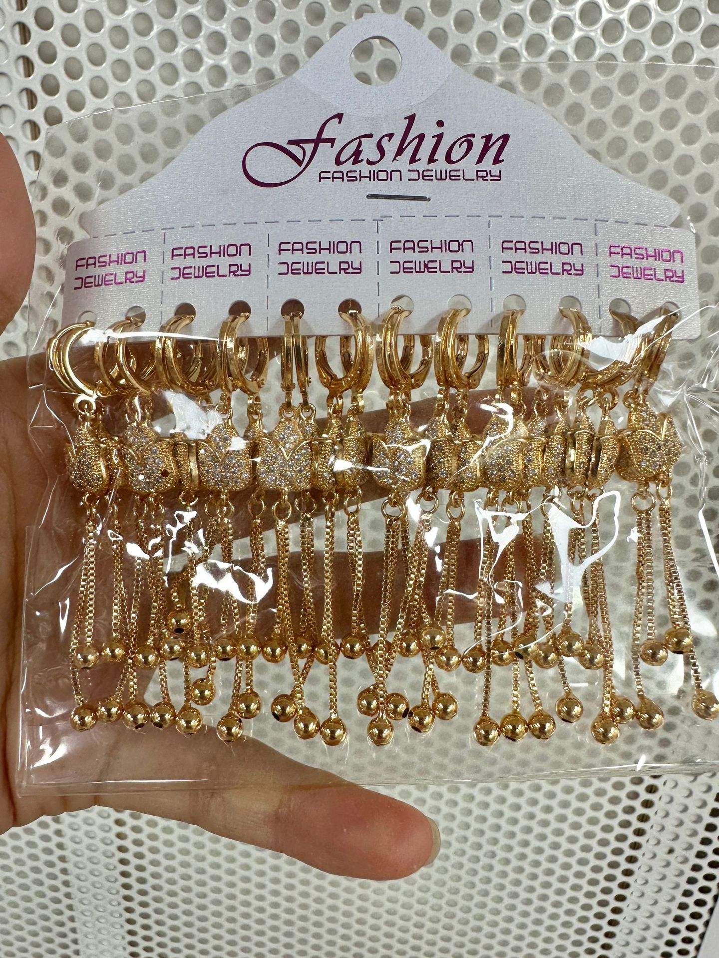 Moda transfronteriza cobre chapado en oro borlas con incrustaciones de circón pendientes joyería estrella en forma de corazón mariposa oreja joyería al por mayor