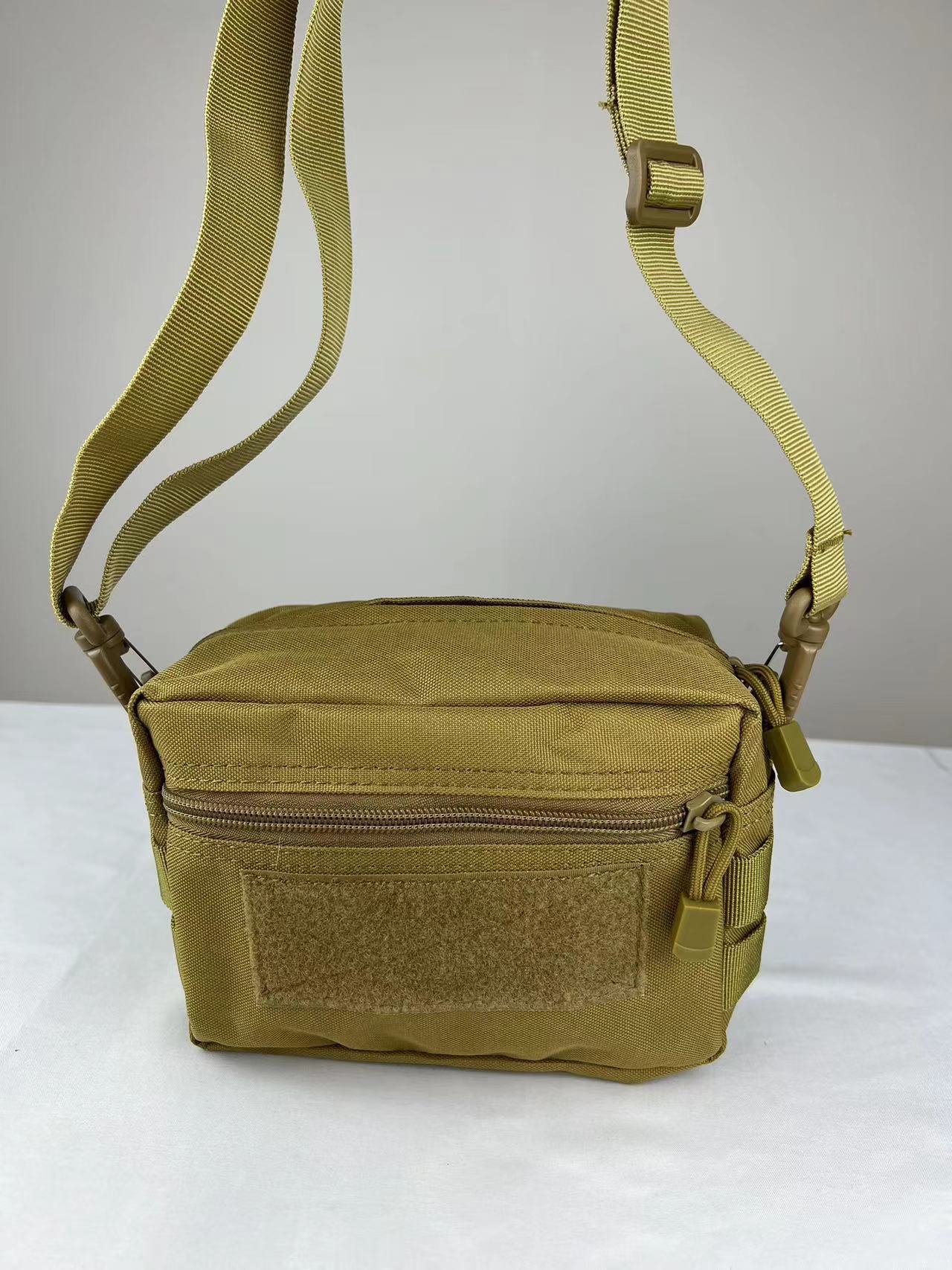 울프 다크 브라운 + 어깨끈