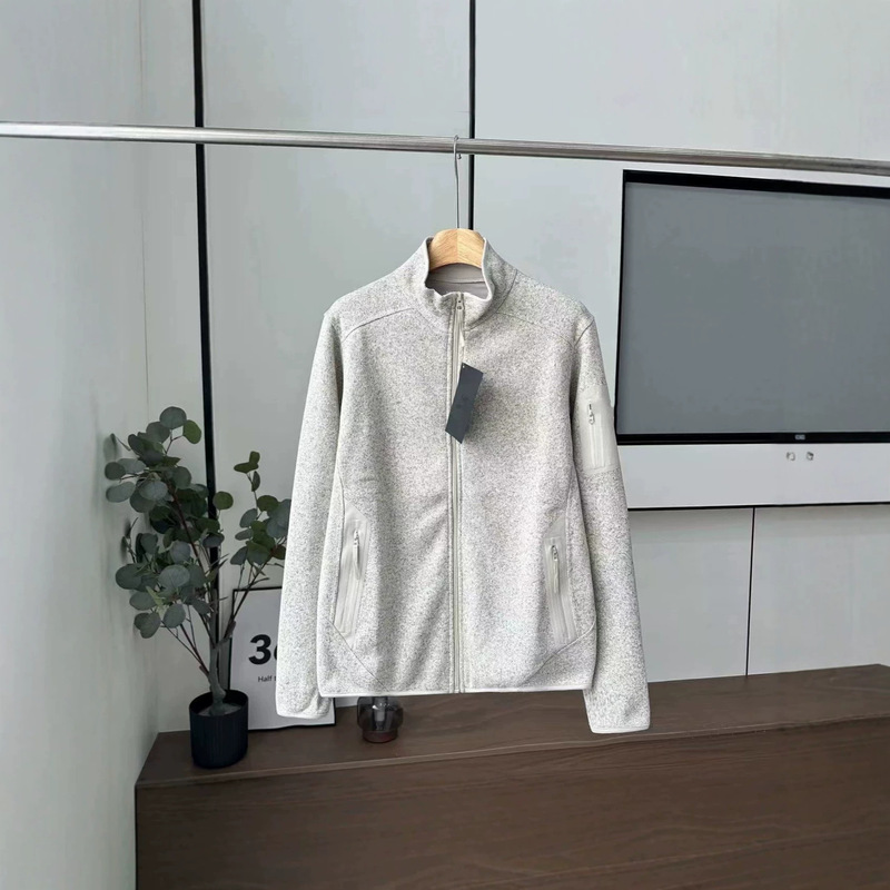 68182 Early Autumn New Outdoor Casual Sports Jacket for Men and Women with Stand Collar and Fleece Zipper 68182 Early Autumn New Outdoor Casual Sports Jacket for Men and Women with Stand Collar and Fleece Zipper
