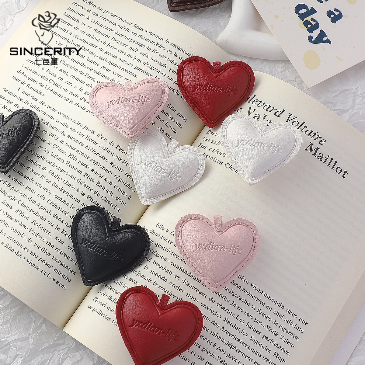 Cuerpo de siete colores amor atmósfera accesorios de cuero romántico ramo de flores hechas a mano decoración de materiales de flores colgantes