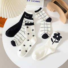 Internet-famous black-and-white 3D floral mid-calf socks for women—four-season mesh breathable long socks, versatile and perfect for an edgy preppy style.