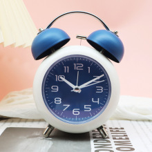 简约创意个性金属学生儿童卧室床头电池定时圆形数字刻度闹钟F18