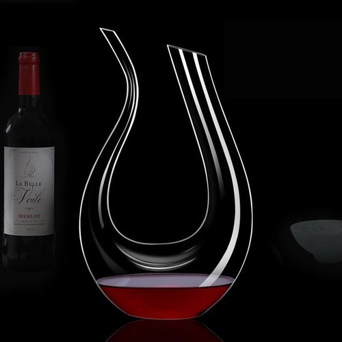Wholesale wine dispenser for home use, a set of high-end glassware wine rapid rotating breathing red wine decanter