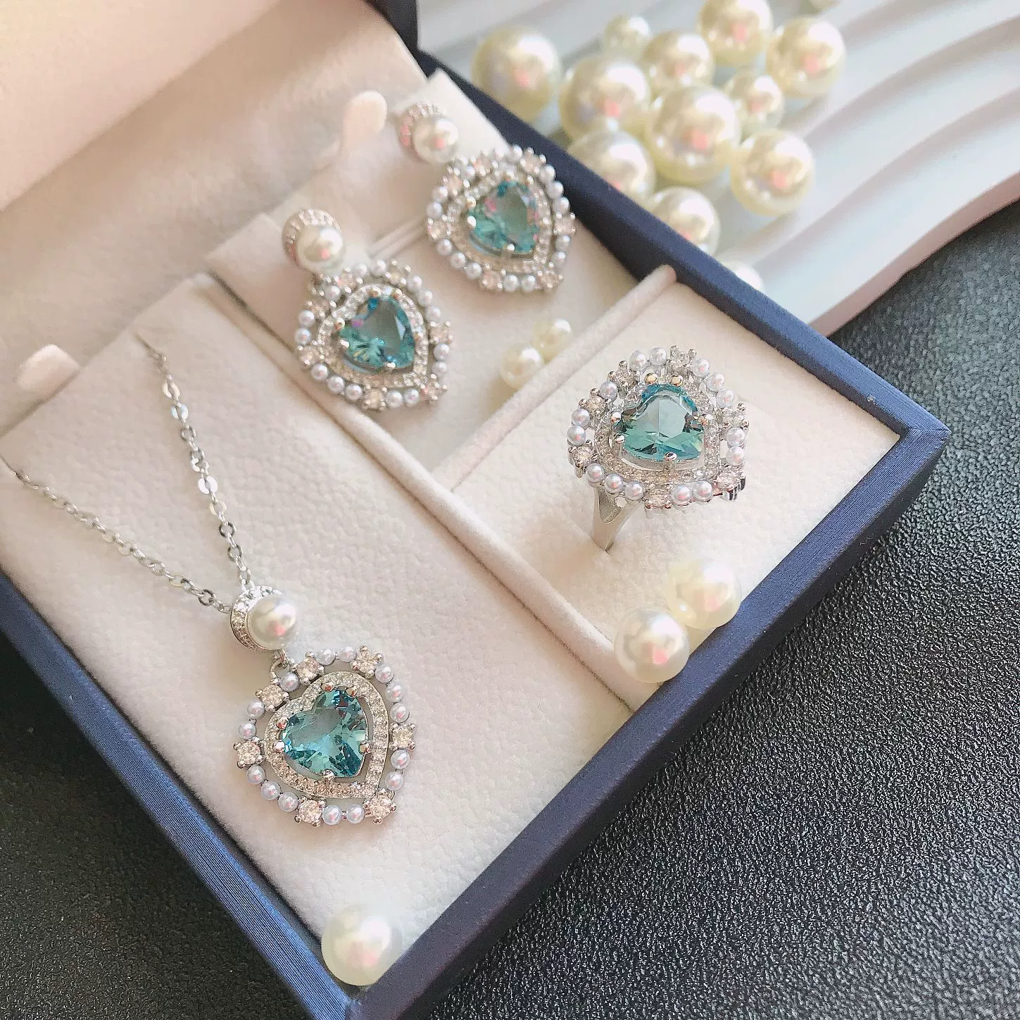 Grace Precision Light Blue Love Bead Design Set 18K Актриса та же лица Небольшое яркое кольцо